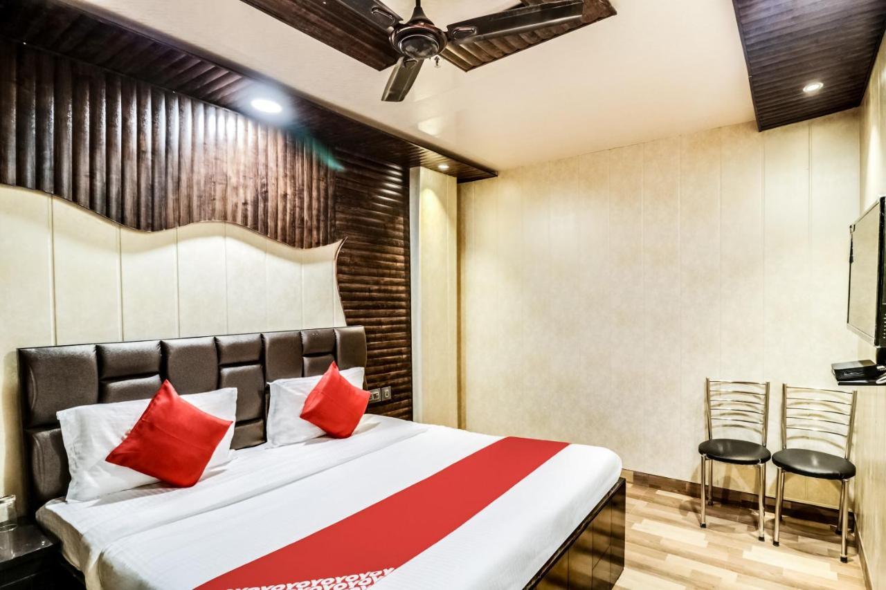 Jps Galaxy Hotel Near Pvr Vikaspuri Delhi Zewnętrze zdjęcie